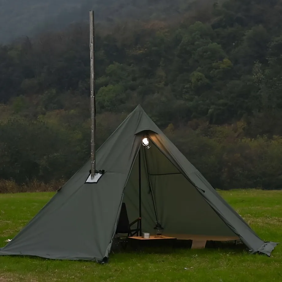 Teplý Stan s přívodem pro kamna a sněhovým lemem, Prostor k stání 210,01 cm pro 3-4 osoby, Tipi Stan pro rodinné Turistiku, Rybaření, Lov, Pěší turistiku a Kempování