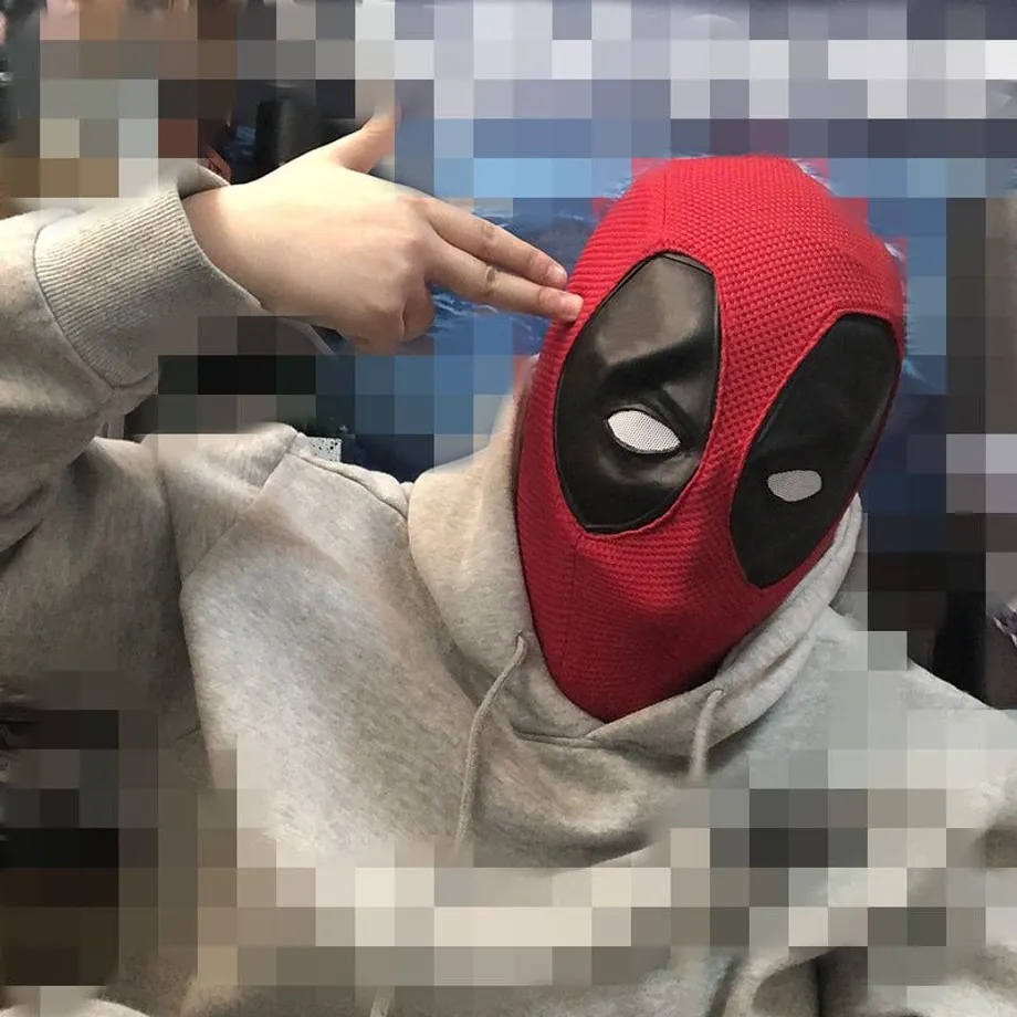 Trendy cosplay látková pokrývka celé hlavy - Deadpool