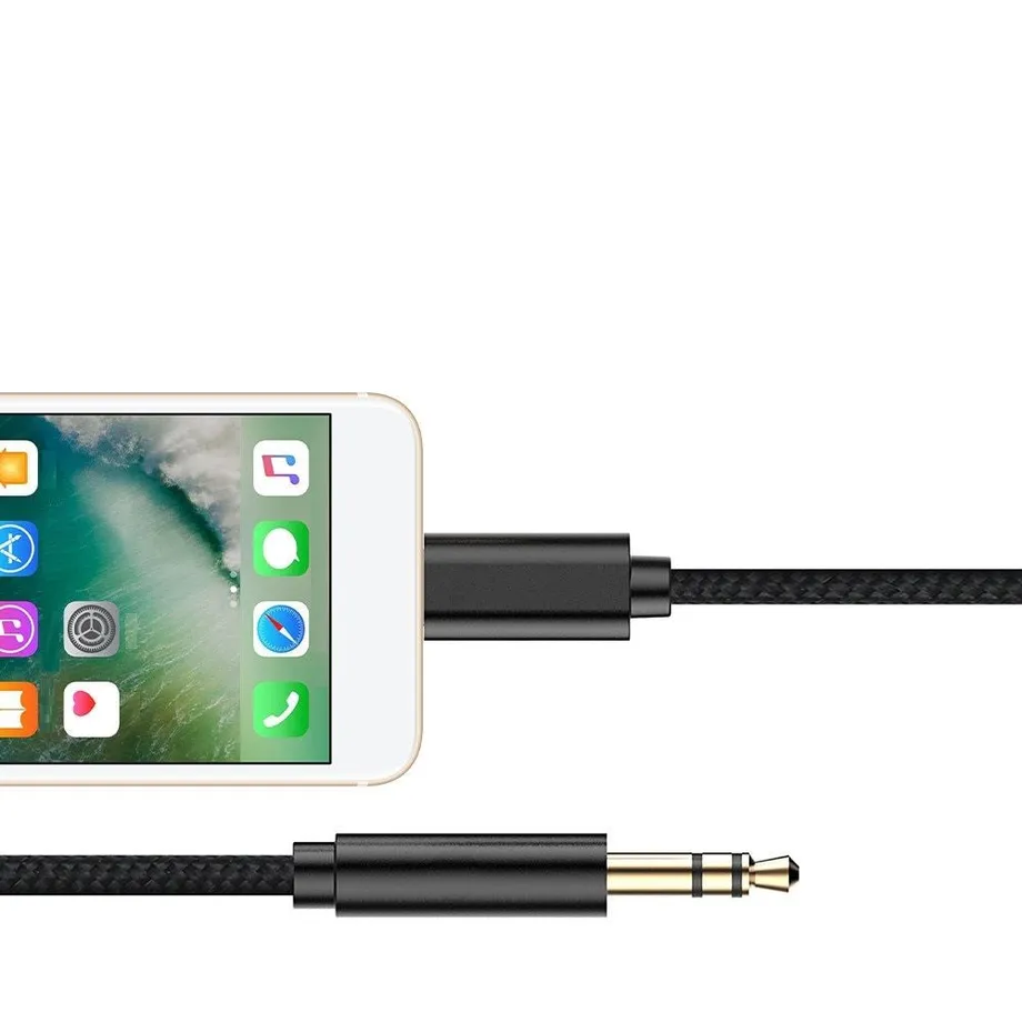 Audio kabel pro připojení Lightning k 3,5mm konektoru