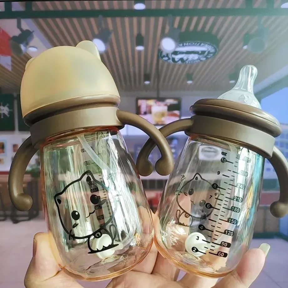 Dětská plastová láhev na vodu 300 ml s náustkem pro krmení