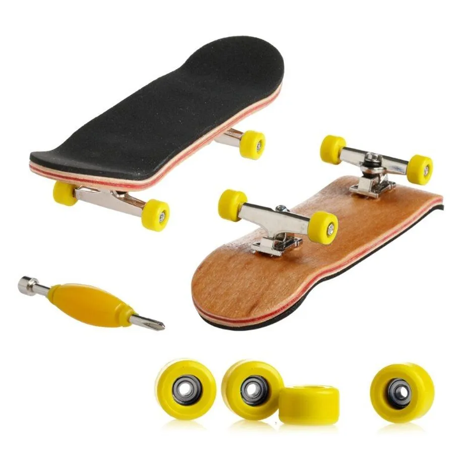 mini skateboard