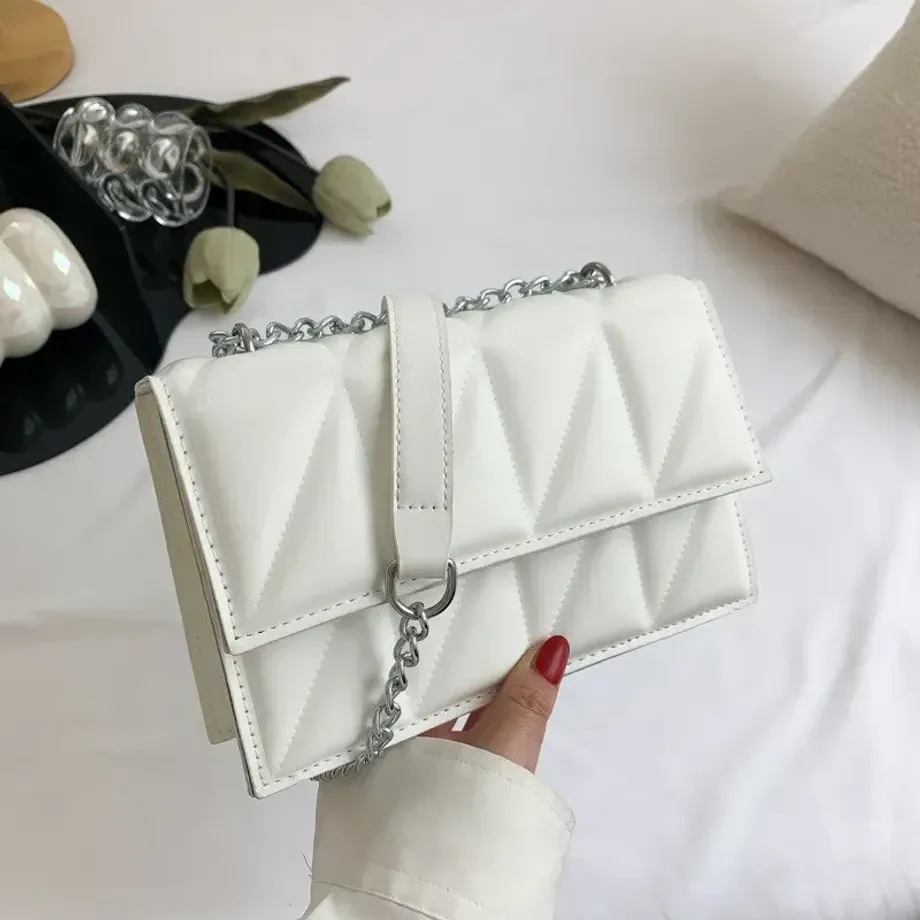 Módní trendy crossbody kabelka s jedním řetězem