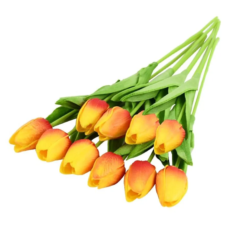 Umělá kytice barevných tulipánů