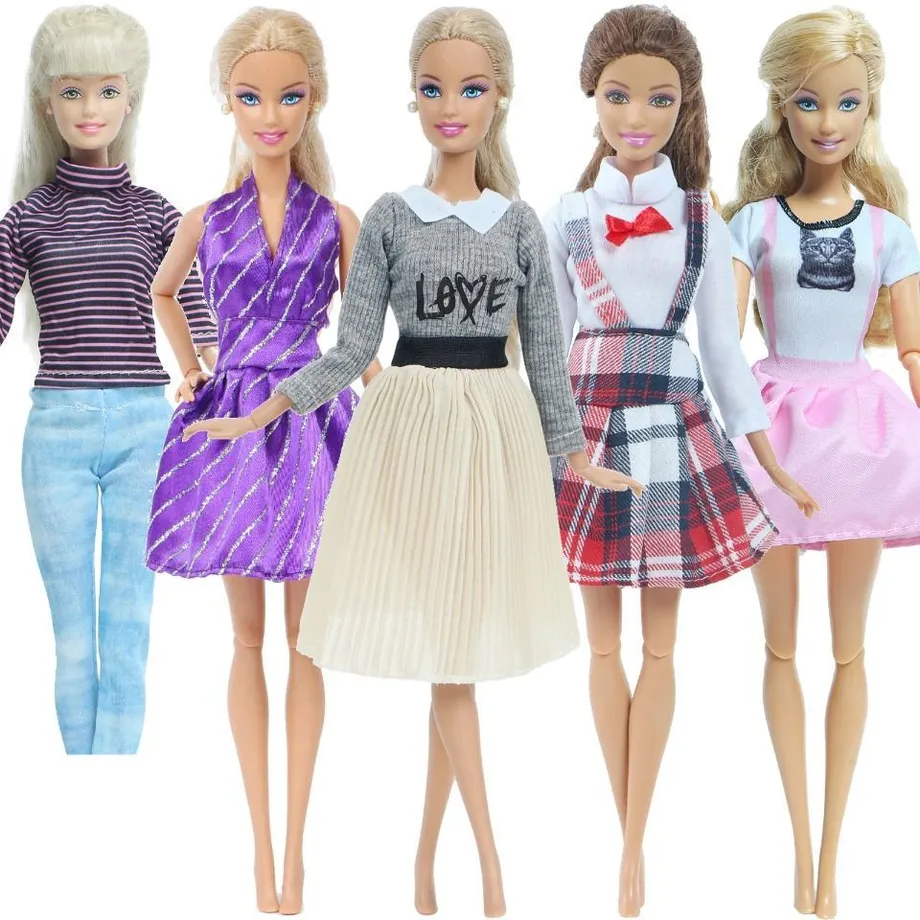 Sada oblečení pro panenku Barbie - 5 ks