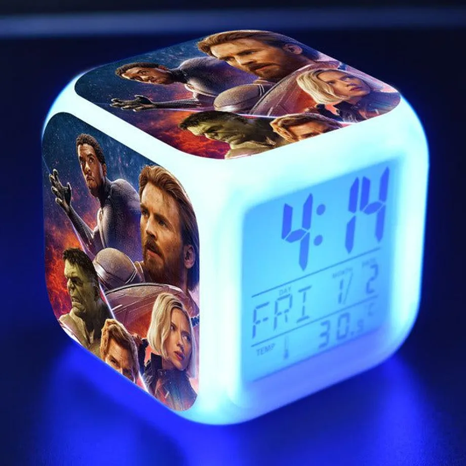 Digitální budík LED Marvel Avengers 18