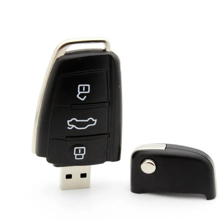 USB Flash disk ve stylu klíče od auta