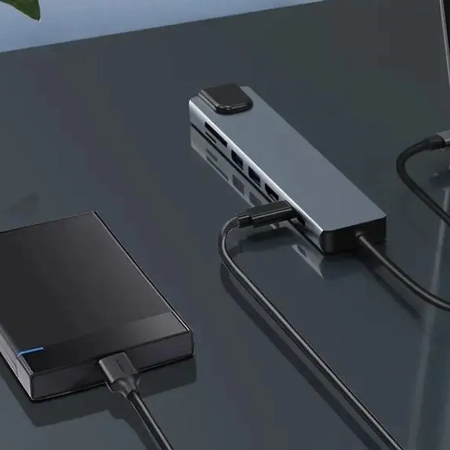 Univerzální 8v1 USB-C HUB s adaptérem - 4K HDMI, rychlé nabíjení, USB 3.0, čtečka karet, pro MacBook Pro, XPS a další