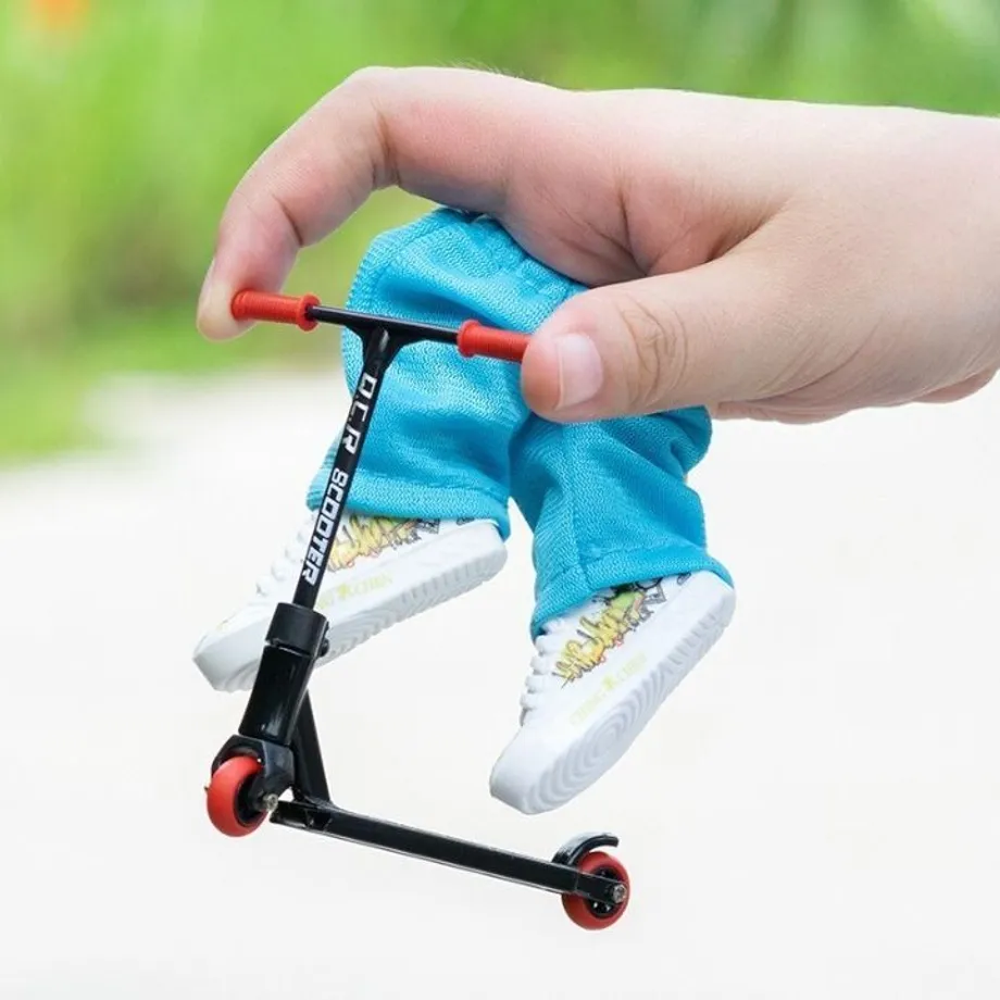 Plastová mini sada pro fingerskating - koloběžka