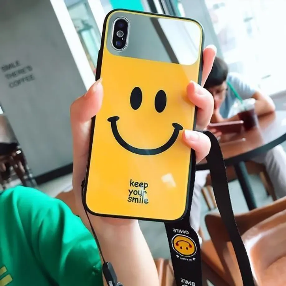 Zrcadlové pouzdro na iPhone Smile Face Black Yellow