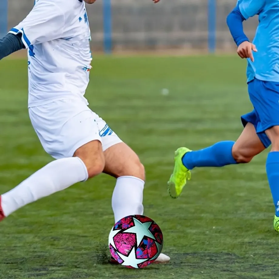 Fotbal č. 5, klasický míč PU, fotbalová hra pro trénink dospělých