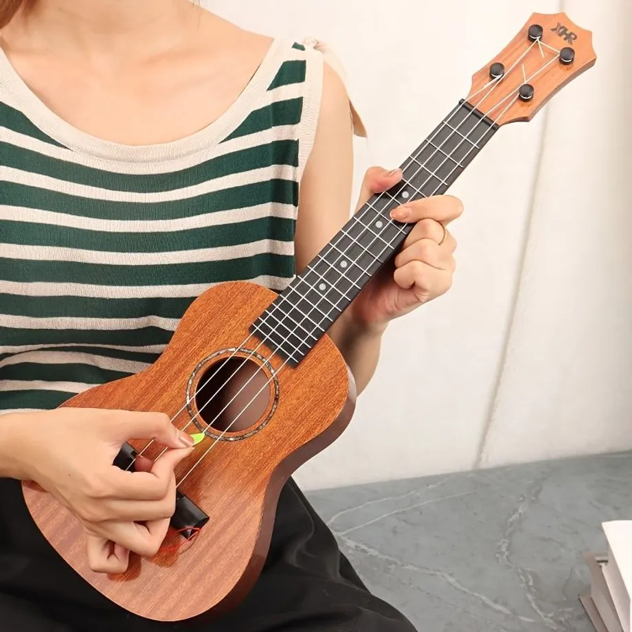 Dětská ukulele: Malá kytara pro malé muzikanty