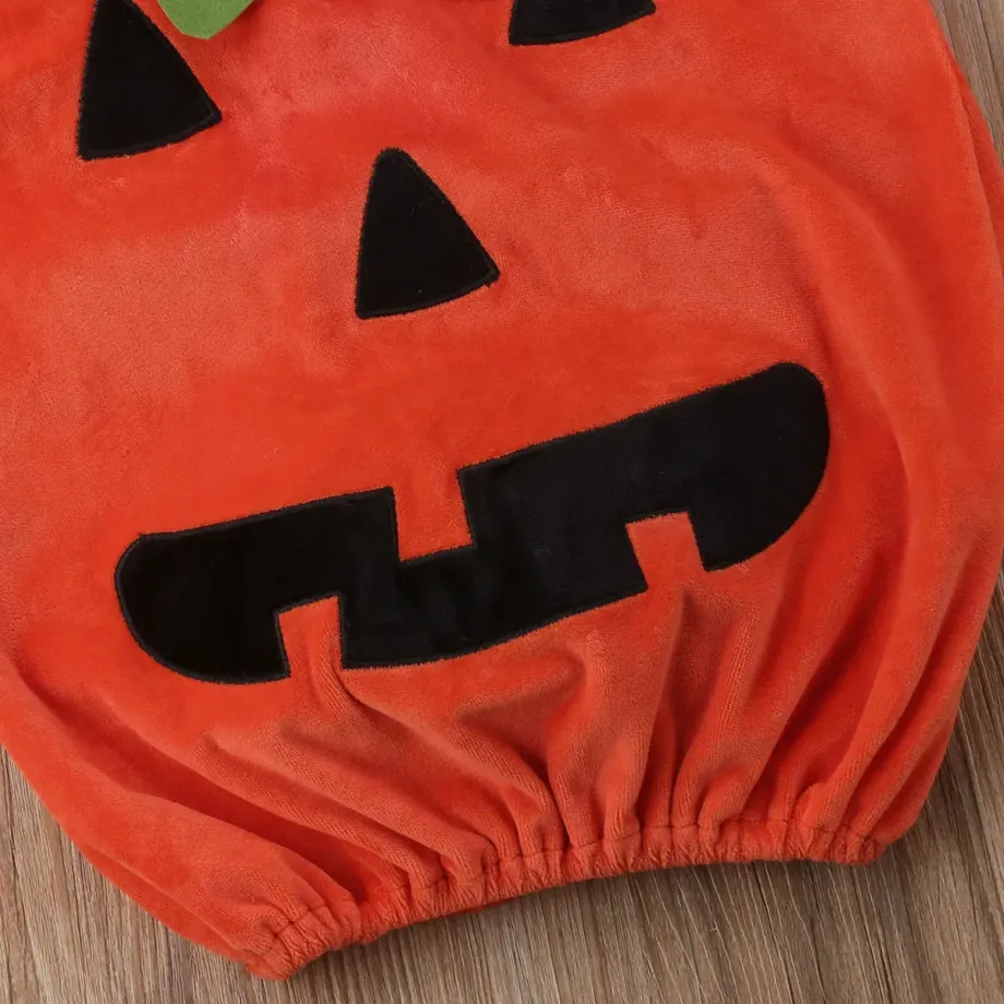 Dětský halloweenský kostým dýně s romperem a čepicí bez rukávů