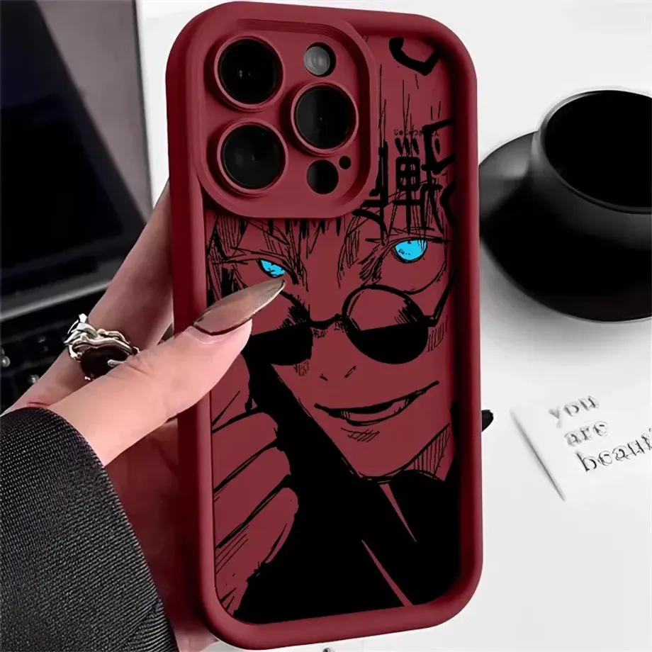 Kryt na telefony iPhone s motivy anime postav z oblíbených manga komiksů