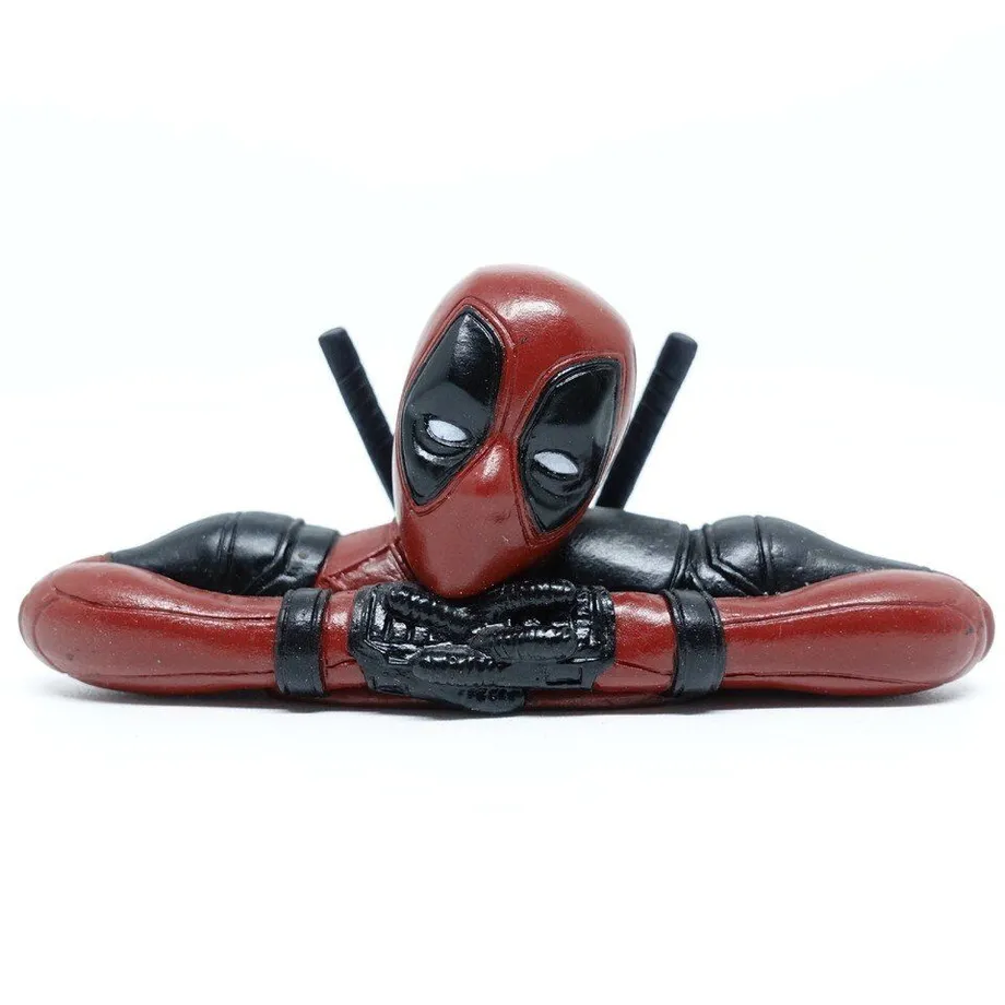 Plastová figurka oblíbené postavy Deadpool