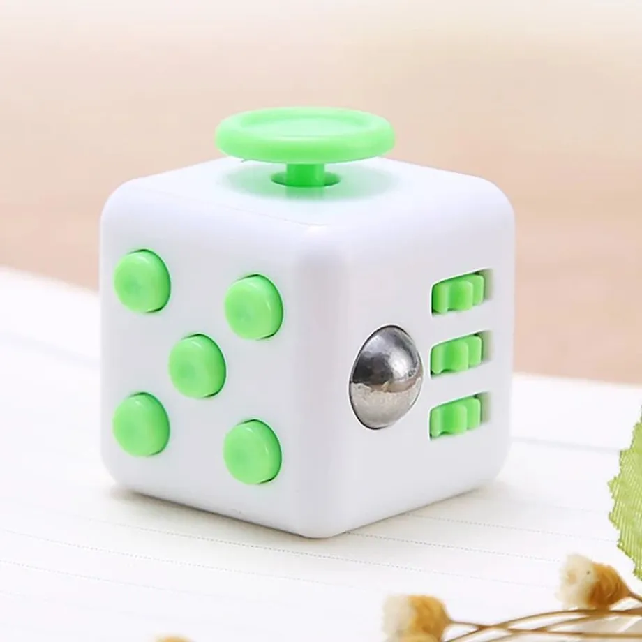 Originální antistresová kostka Fidget Cube